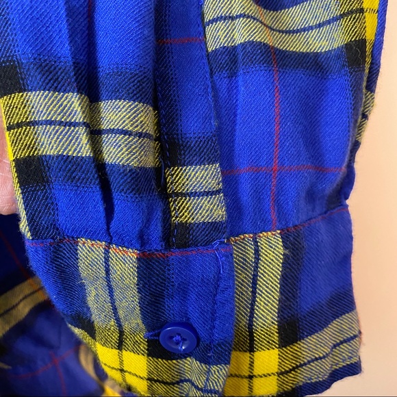 Abound Women’s Plaid Button Down Shirt - Picture 4 of 8